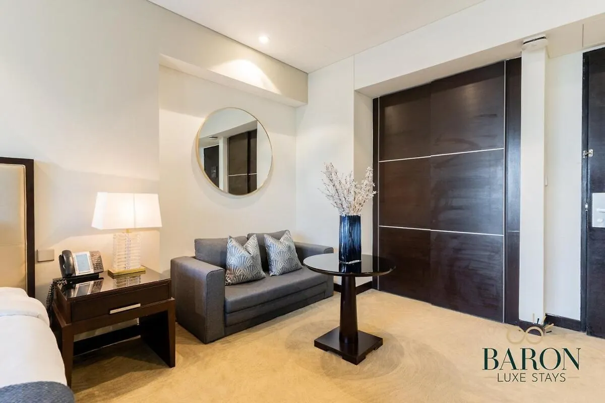 Superb Studio, Emaar Residences Marina Dubai 0*,  United Arab Emirates